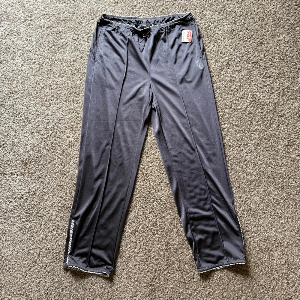 Free People Movement Hop To It Pants NWT Size Medium Gunmetal - Picture 2 of 4